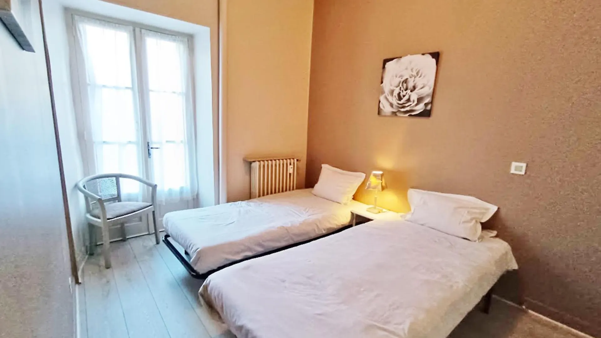公寓 Le Petit Paradis, T3, Wifi, Parking, Veranda Bagnères-de-Luchon